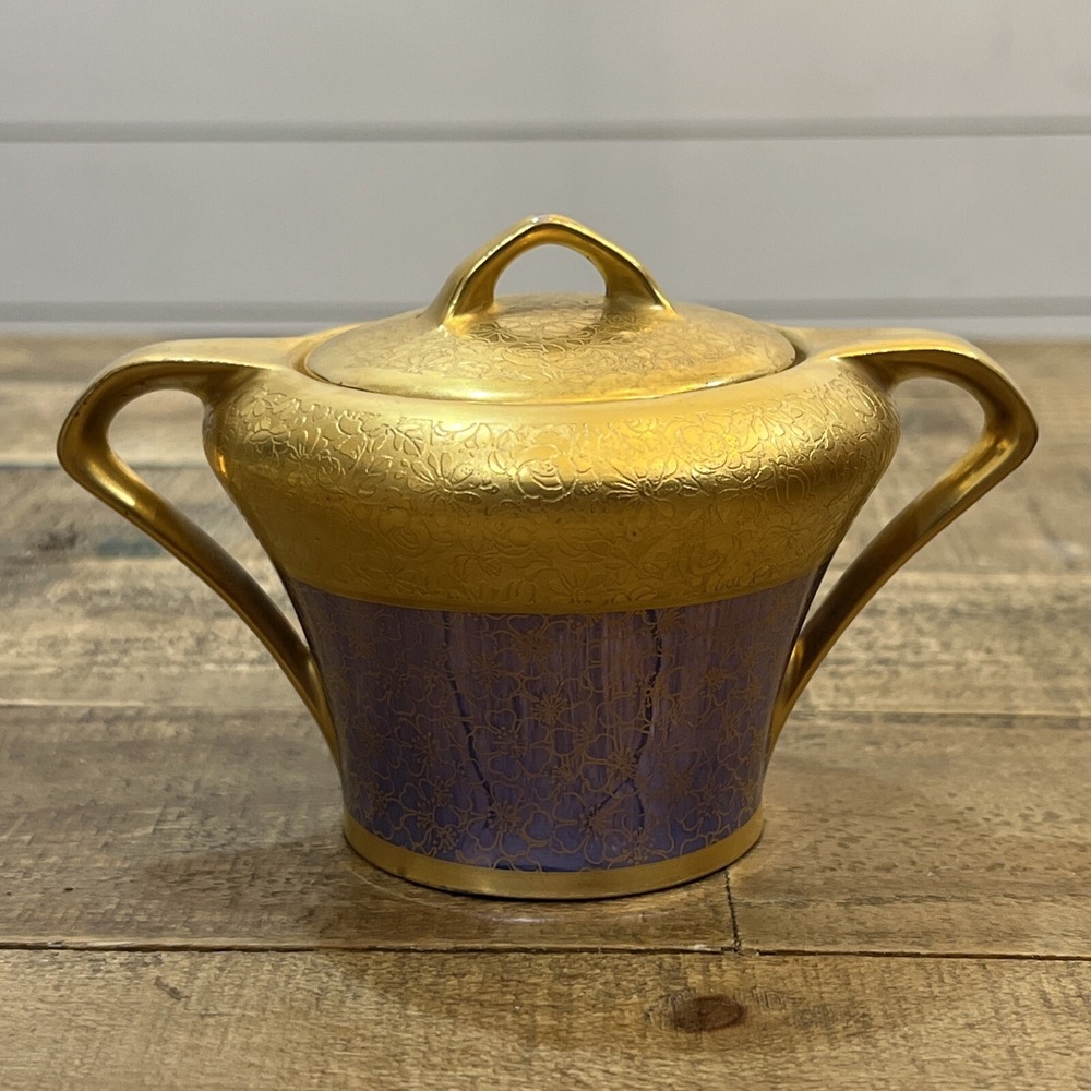 Beautiful Pickard RS Germany Blue And Gold Rose & Daisy Sugar Bowl & Lid